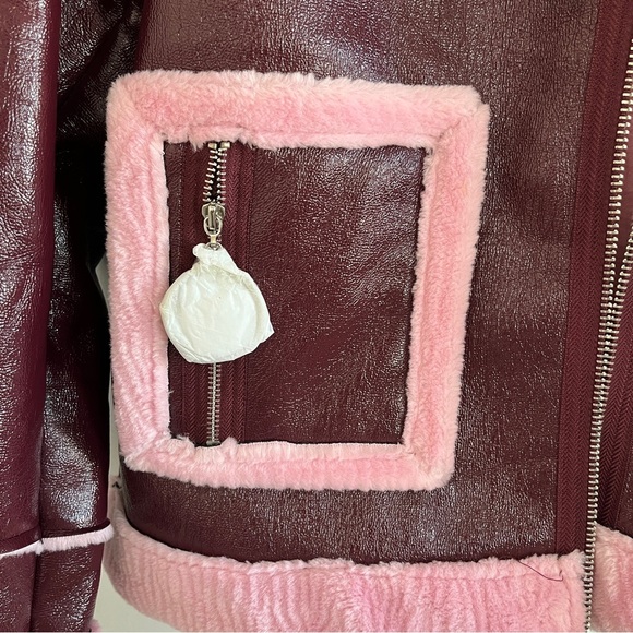 Boohoo Women’s Faux Fur/Leather Lined Sherling Burgundy/Pink Crop Trucker Jacket - Picture 6 of 12